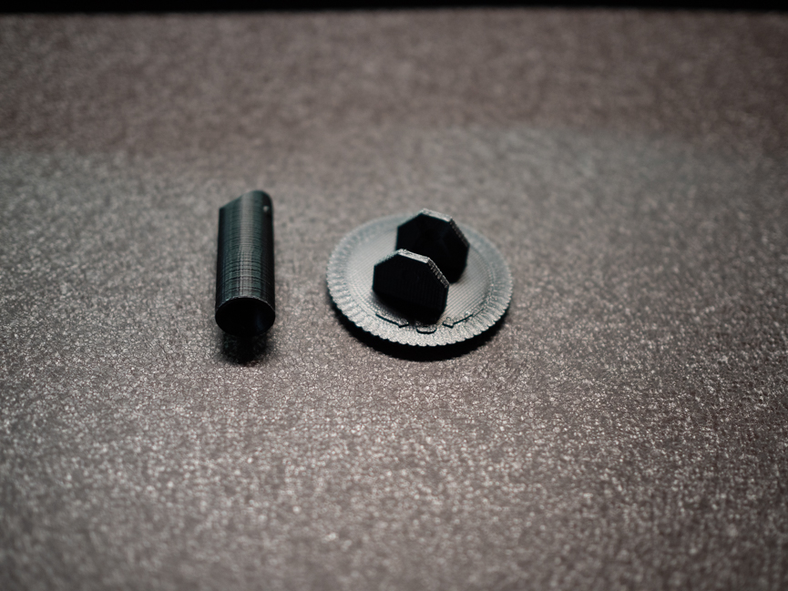 白光(HAKKO) こて先クリーナー クリーニングワイヤータイプ 599B-01用のキャップ一本ペン立て