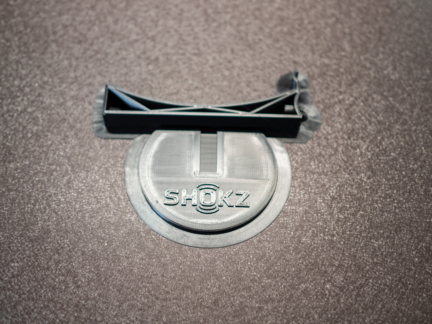 CraftsmanのつくるShokz OpenRun用スタンド