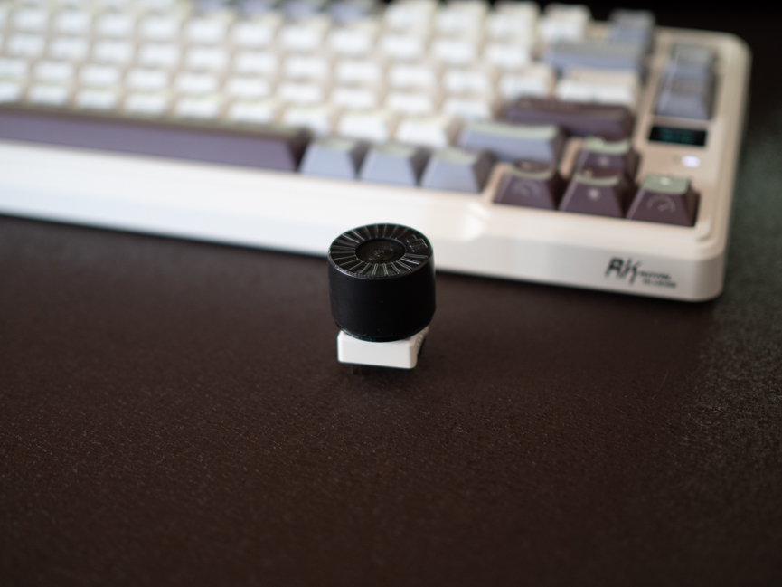 メカニカルキーボードのノブをMXRノブ化しよう(Jim DunlopラバーキャップMOD)