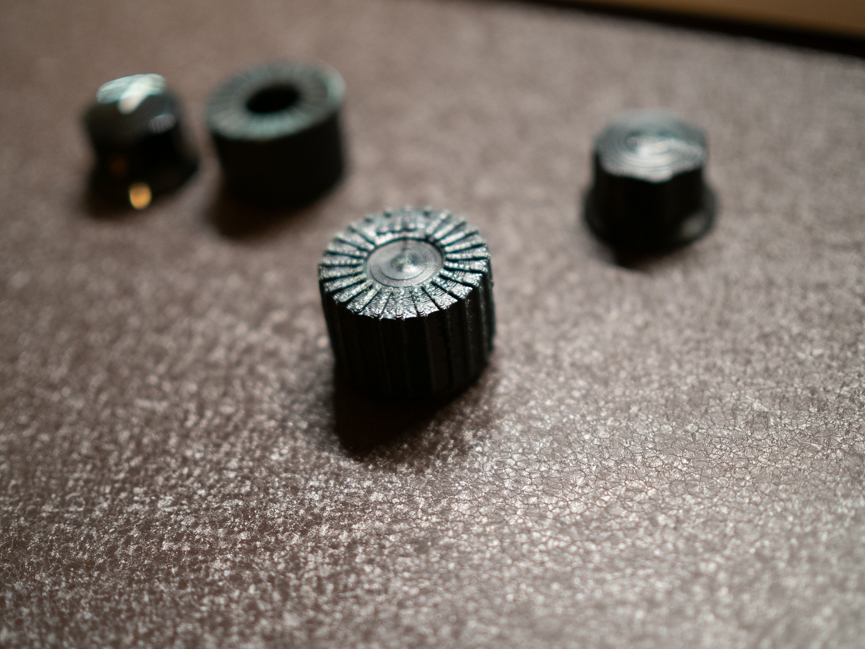 メカニカルキーボードのノブをMXRノブ化しよう(Jim DunlopラバーキャップMOD)